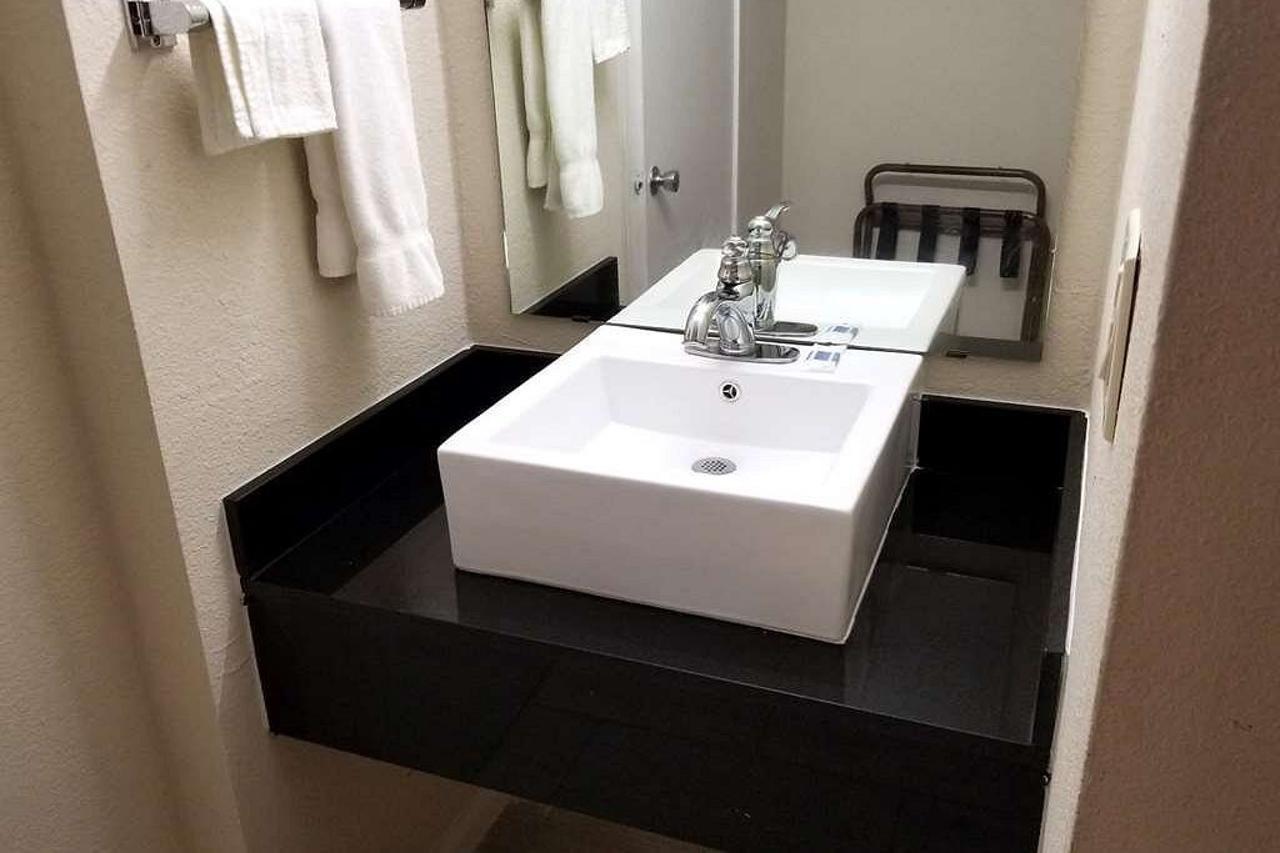 Americas Best Value Inn Marshall Bel Air Exterior foto